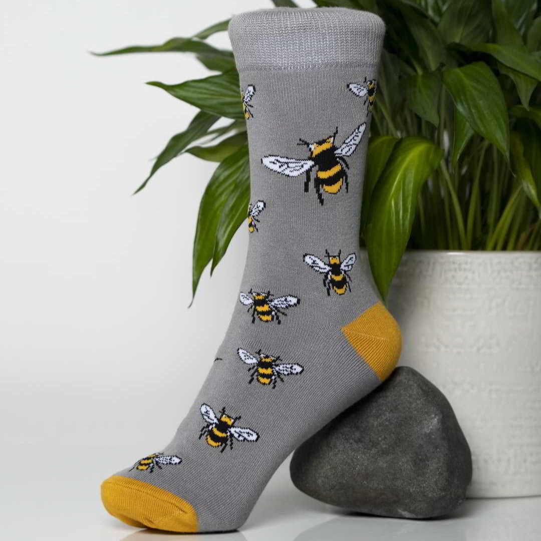 bumble bee bamboo breathable, anti-stink socks