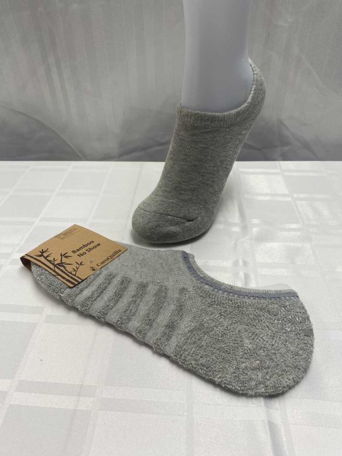 bamboo cozy no show sock in grey