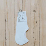 White bamboo no show sport socks, breathable