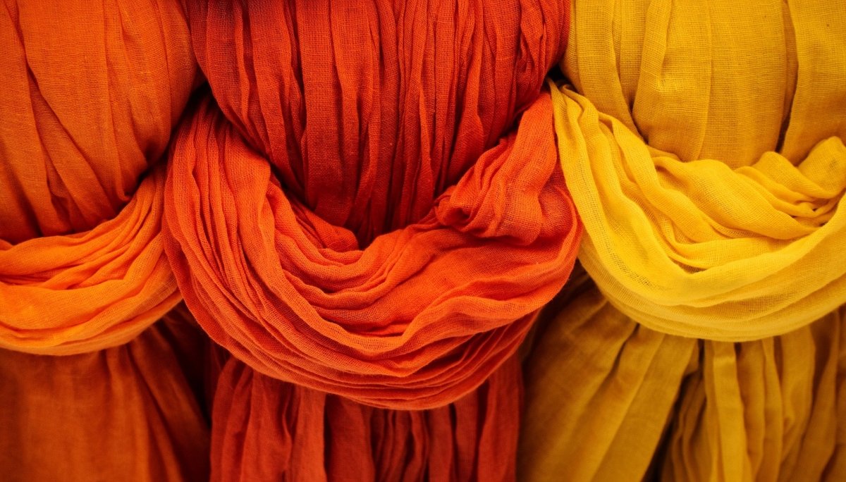A guide on natural fabric materials | CaroQuilla