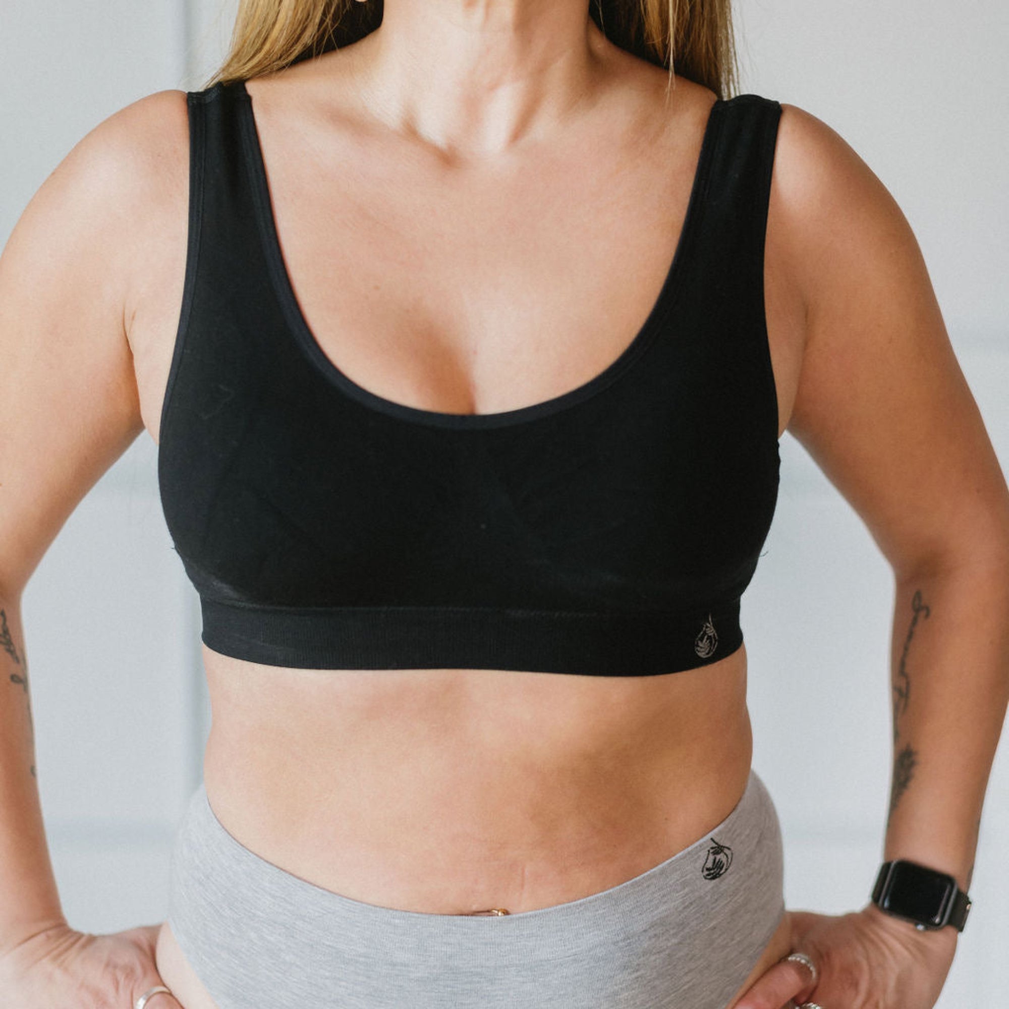 black bamboo wireless bra with removable pads 