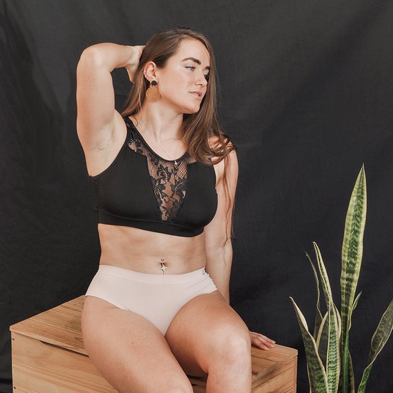CaroQuilla🎋 Bamboo Underwear on Instagram: Have you ever wondered why  women wear thongs instead of regular underwear? The reason behind it is  that it offers a sense of comfort and freedom. With