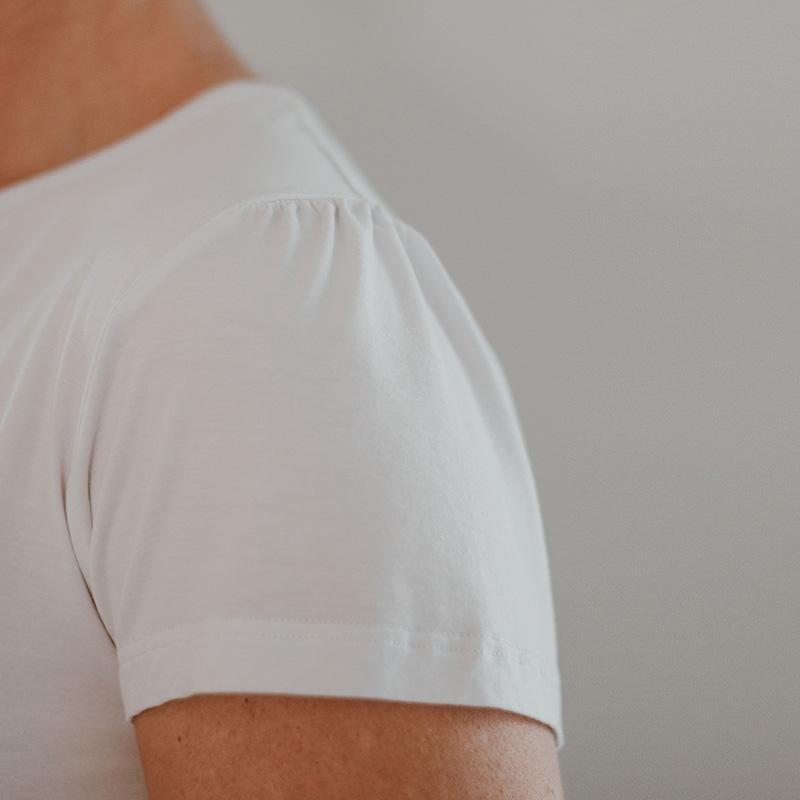 Wholesale clothing summer white short sleeve