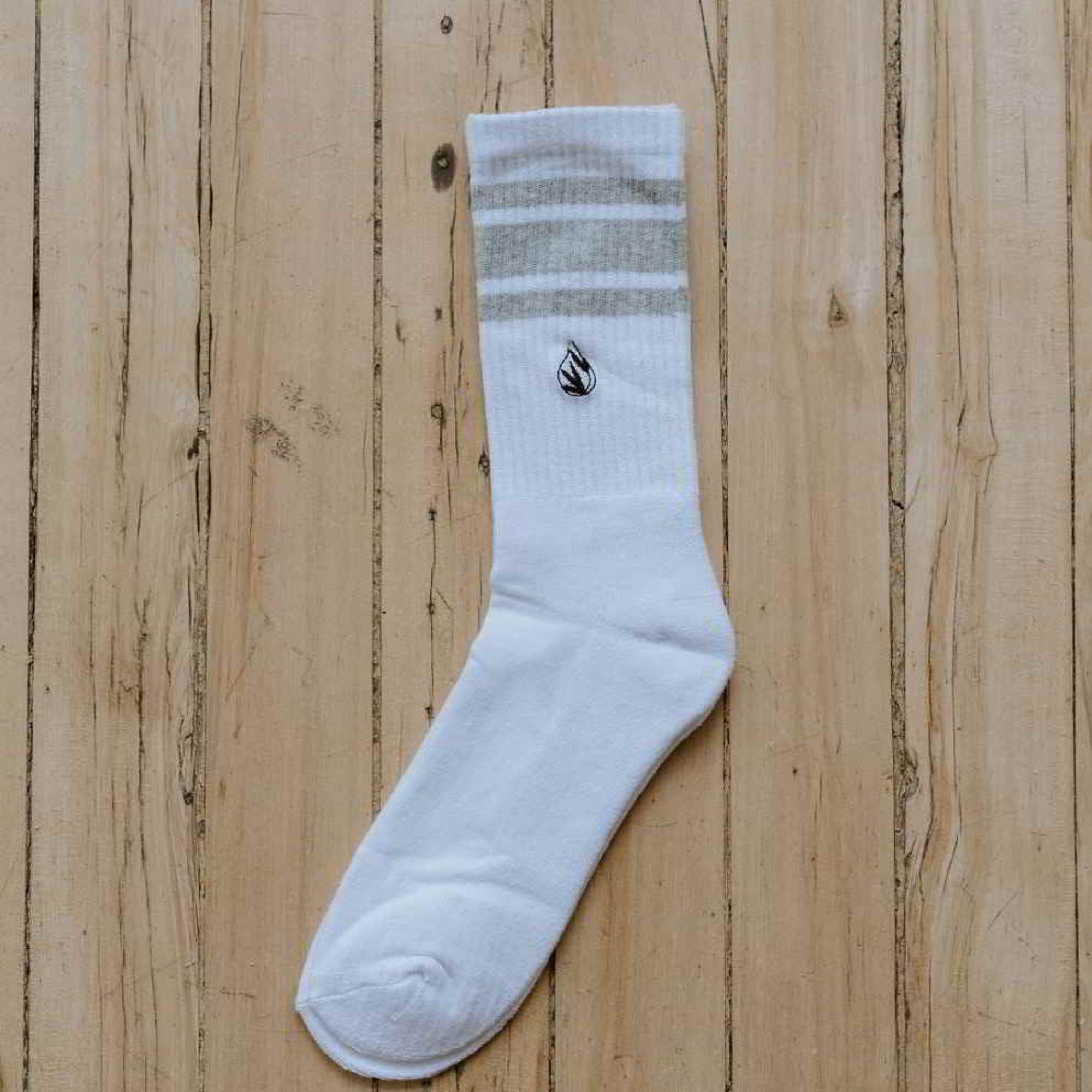 tall sport bamboo breathable sock, canadian designed 